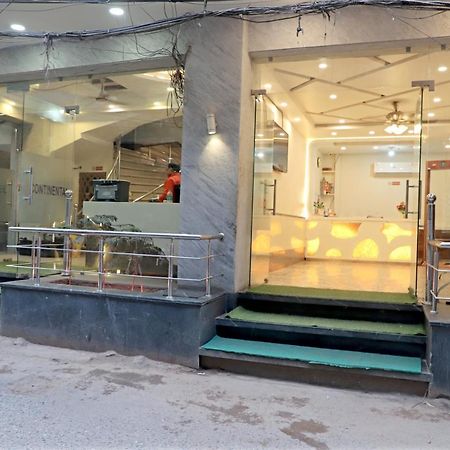Hotel Klick International At "5 Min Walking " From New Delhi Railway Station מראה חיצוני תמונה