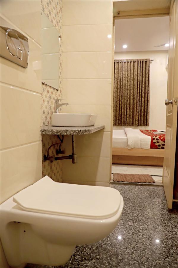 Hotel Klick International At "5 Min Walking " From New Delhi Railway Station מראה חיצוני תמונה