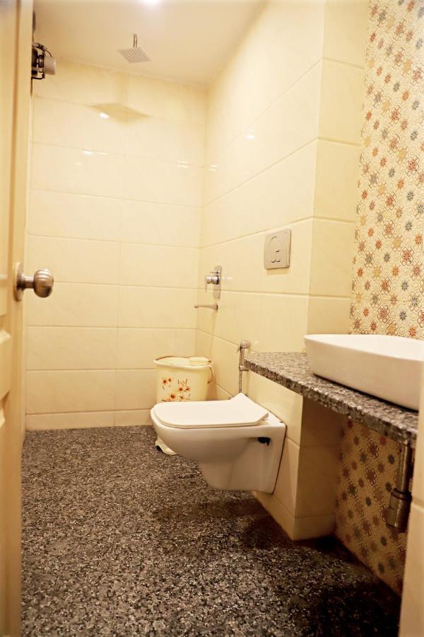 Hotel Klick International At "5 Min Walking " From New Delhi Railway Station מראה חיצוני תמונה