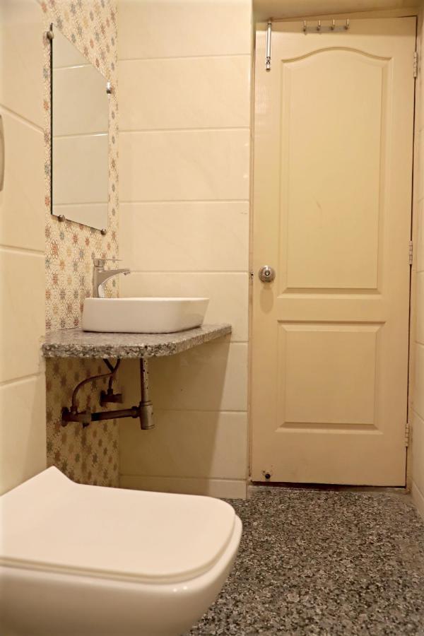 Hotel Klick International At "5 Min Walking " From New Delhi Railway Station מראה חיצוני תמונה