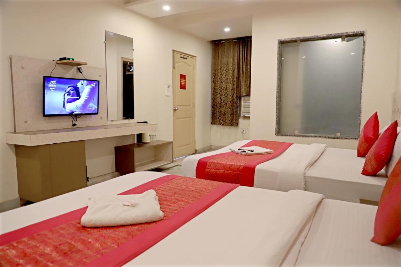 Hotel Klick International At "5 Min Walking " From New Delhi Railway Station מראה חיצוני תמונה